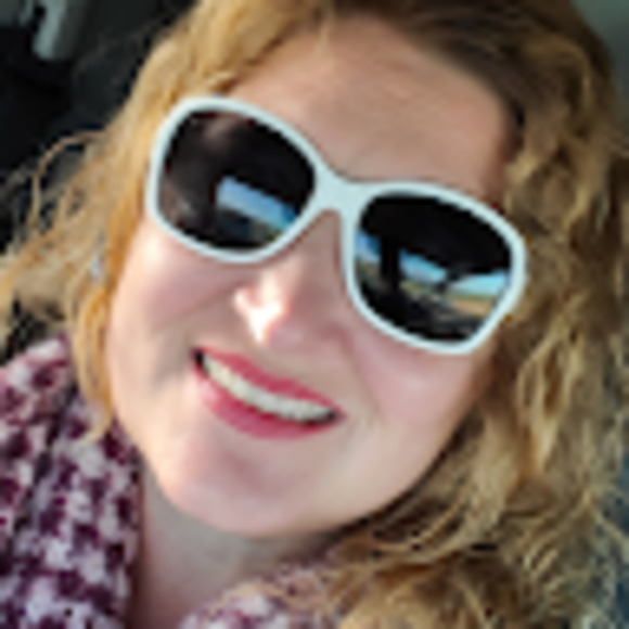 Meet your Posher, Angela - Picture 1 of 1